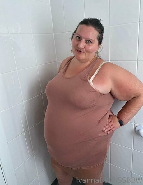 ivannabbw hd pornographische bild