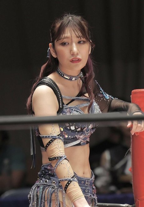 küken mit schwänzen onlyfans kunst hübsche bilder