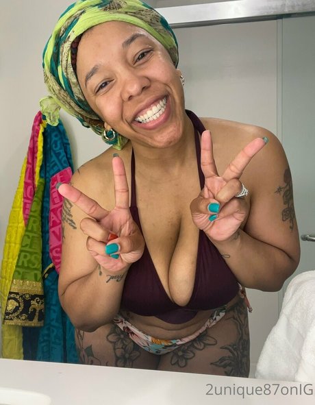 unique87nutting exklusive sexy foto