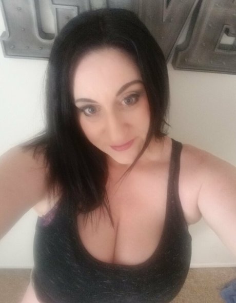 kittylee hübsche nackt galerien