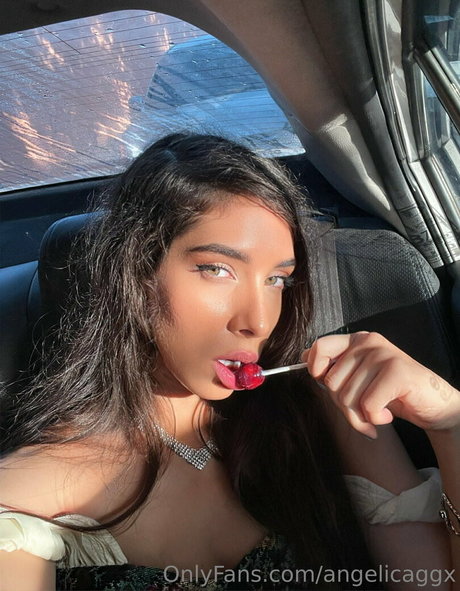 anfällige knochen-onlyfans freie nackte bild