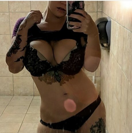 Midnightfox328 perfekte schöne bild