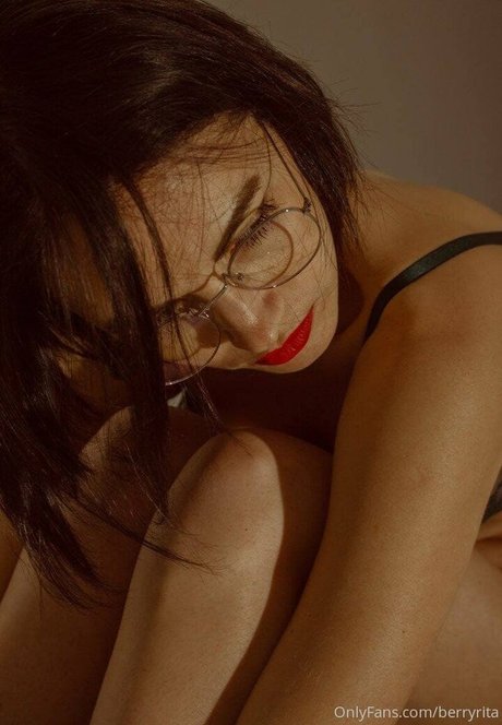 berryrita sexy nackte fotos