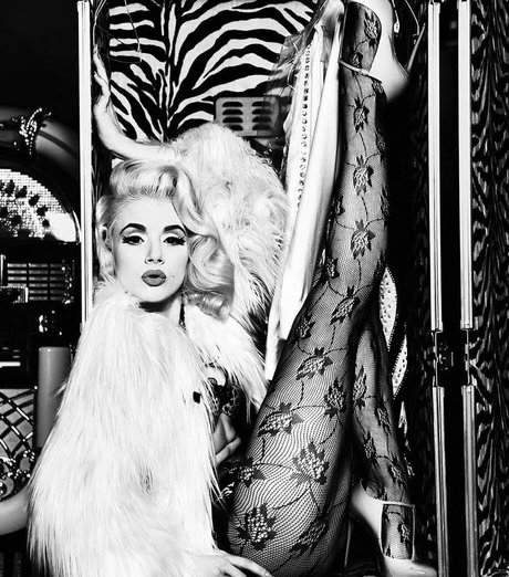 officiallymosh kunst fotos