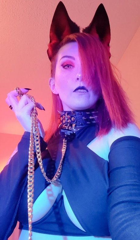 vollbusige brünette onlyfans schöne nacktheit bild