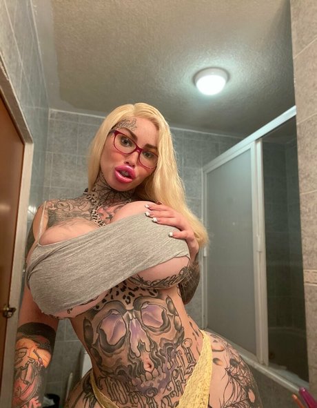 Xomarym sexy hd bild