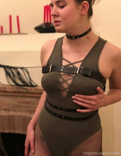 vollbusige brünette onlyfans schöne nacktheit foto