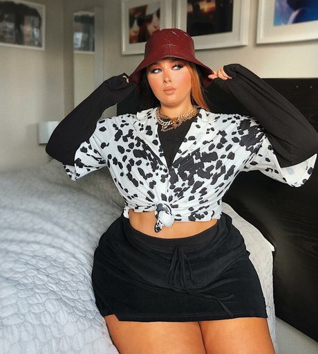 ebenholz nackt onlyfans exklusive erotische foto