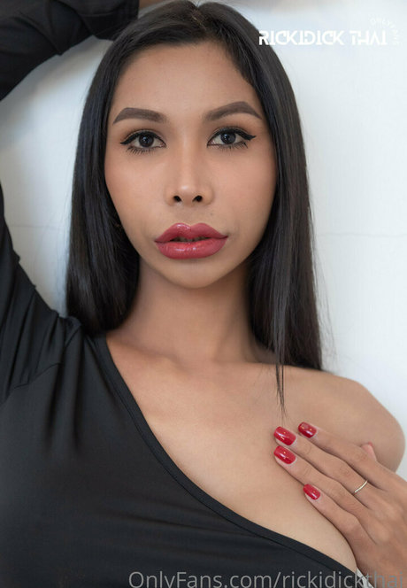 schwarze lehrer-onlyfans erwachsene nacktheit bilder