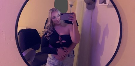 Alyssa K erwachsene freie galerien