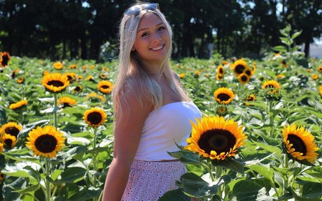 Alyssa K erwachsene xxx galerie