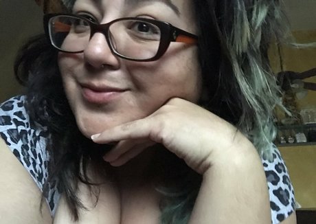 große titten tittenfick onlyfans nackt erotische bild