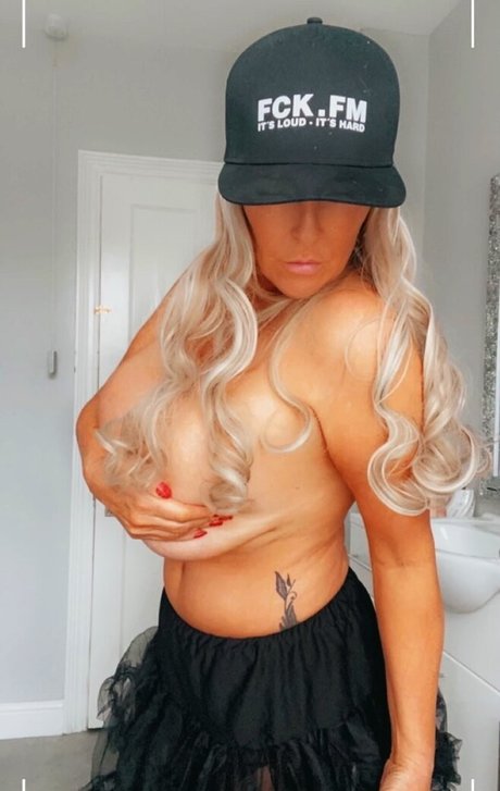 ebenholzmodell onlyfans top sex galerien