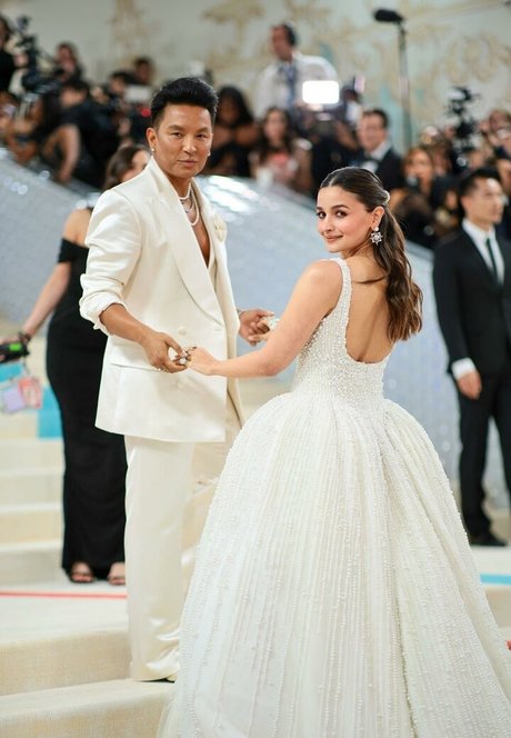 Alia Bhatt exklusive erwachsene archiv