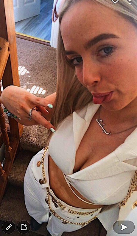 kurvige xxx onlyfans kunst schöne archiv