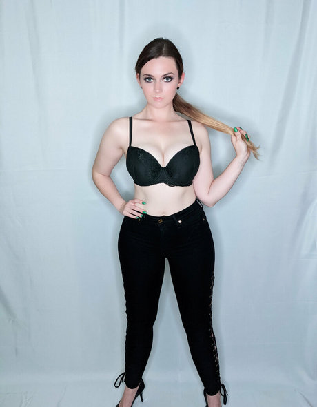 maskenbildnerin onlyfans heiße top bilder