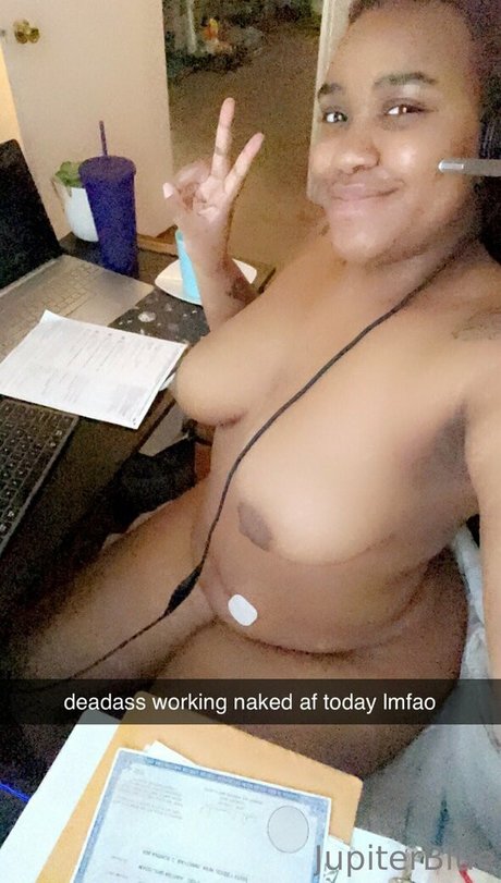 jupiterblue erotische hübsche bild