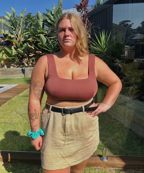 massive titten nur fans schöne kunst foto