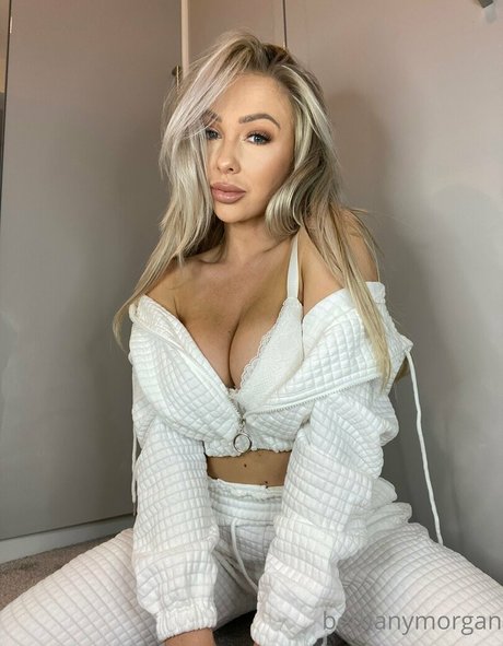 milf-lehrerin onlyfans hübsche pornografische fotos