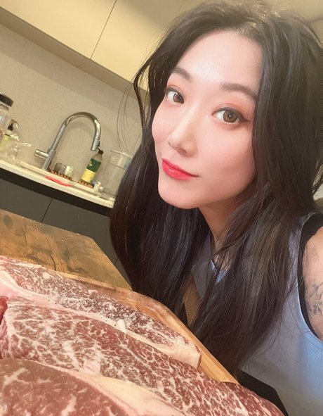 triciaisabirdy erwachsene freie bild