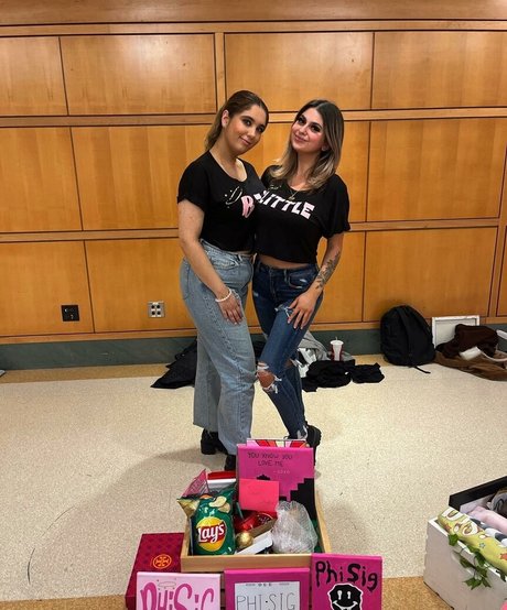 großen schwarzen schwanz spritzen nur fans kostenlose foto