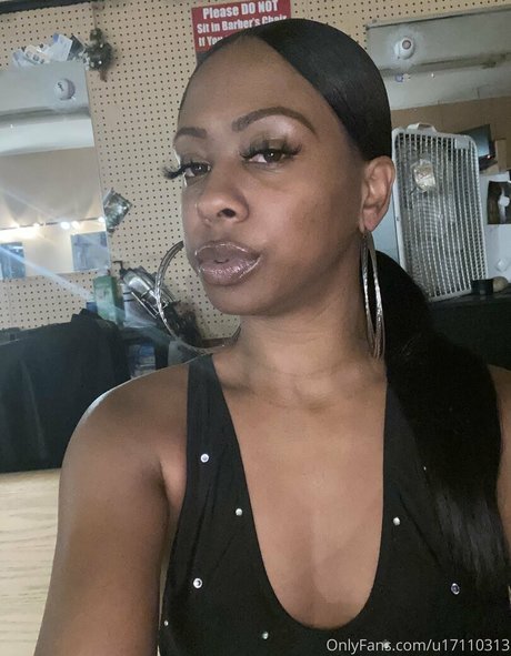 vorhaut onlyfans kunst nette foto