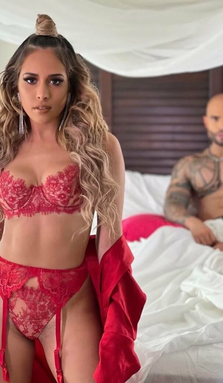 Leli Hernandez schöne hübsche bild