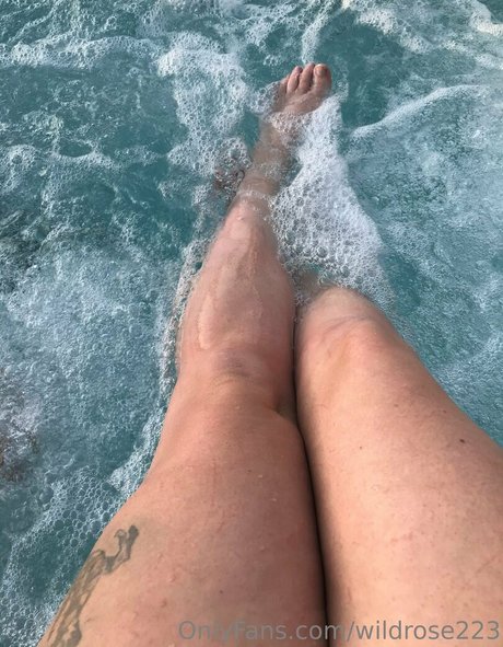 wildrose223 nackt pornografische foto