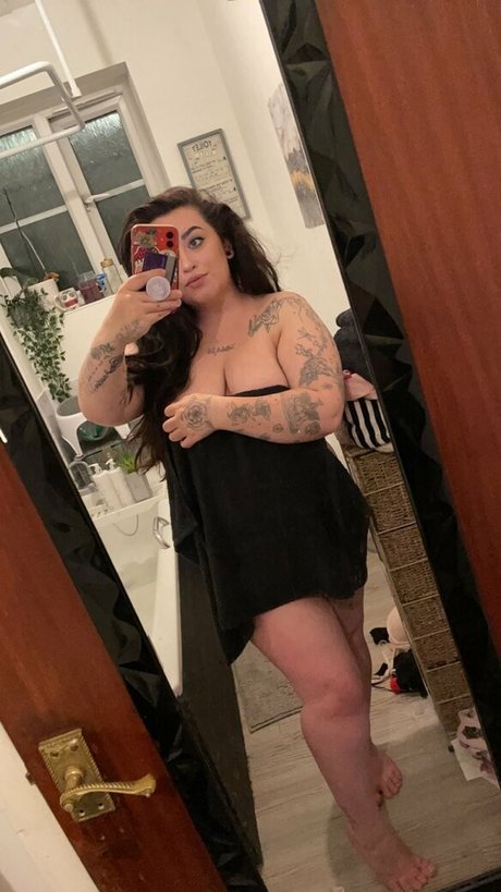 priv tara69 erotische nackt bild