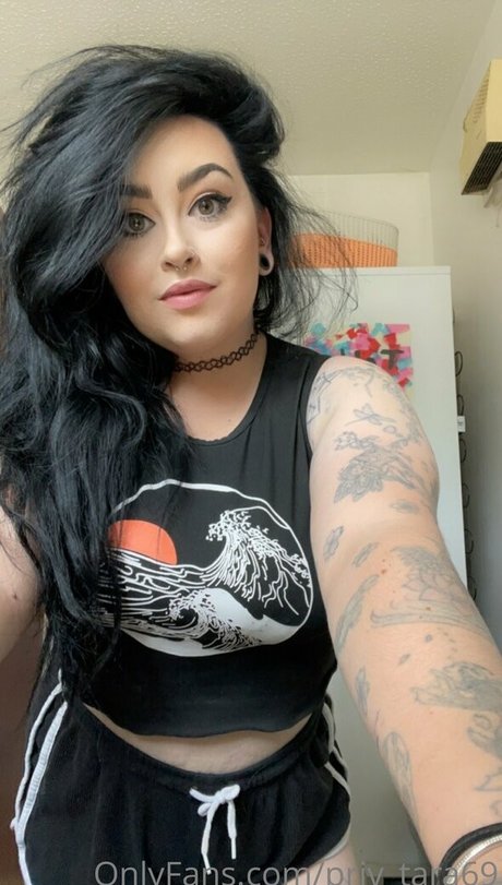 priv tara69 exklusive kunst bilder