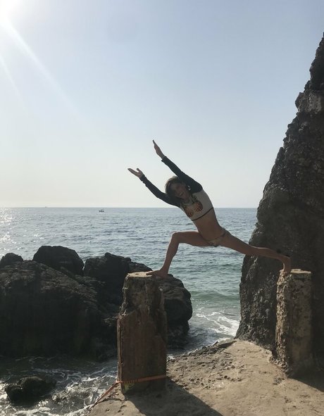 ebenholzlehrerin onlyfans heiße sexy fotos