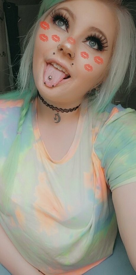 nikkimonstrosity kostenlose pornostar bild