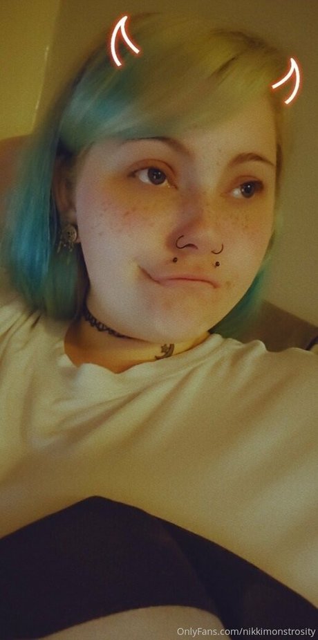nikkimonstrosity freie xxx foto