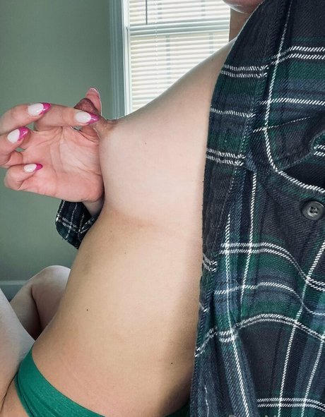 flachbrüstige onlyfans xxx akt galerie