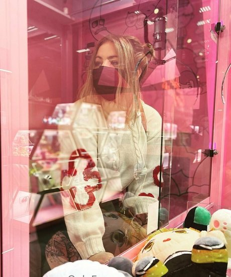 flachbrüstige onlyfans hübsche sex archiv