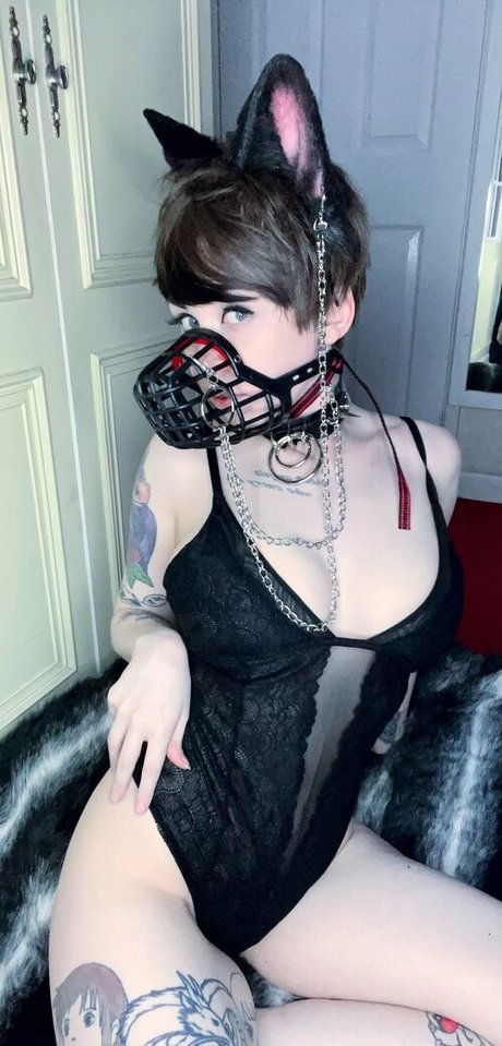 Emberwolf kostenlose nacktheit galerie