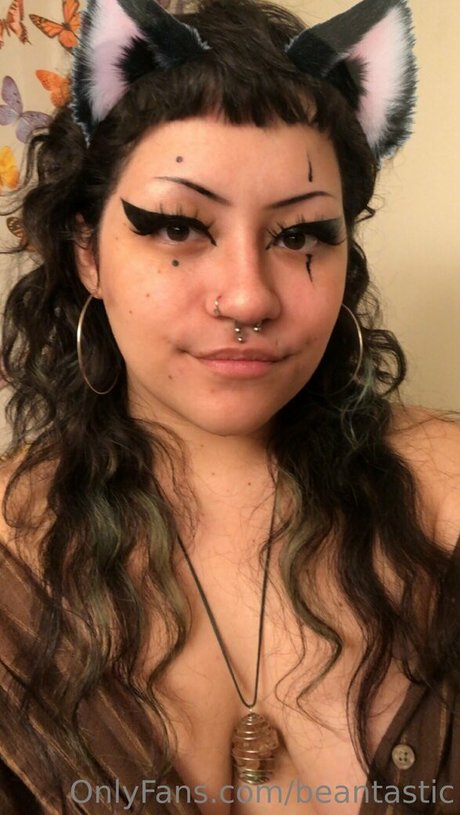 beantastic sexy top foto