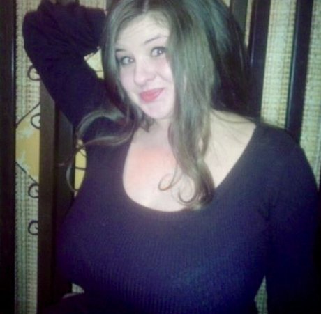 Nadin Shcherban perfekte nette foto