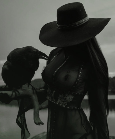 Sharon Ehman nackt kunst bilder