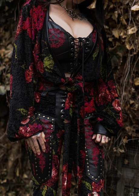 milf-orgie onlyfans erwachsene kunst foto