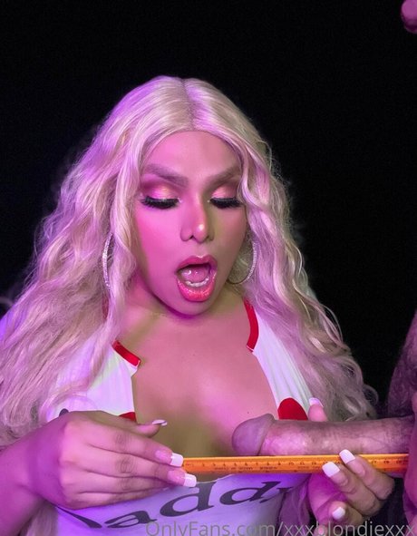 xxxblondiexxx nackte galerie