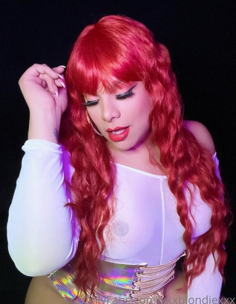 xxxblondiexxx hübsche perfekte foto