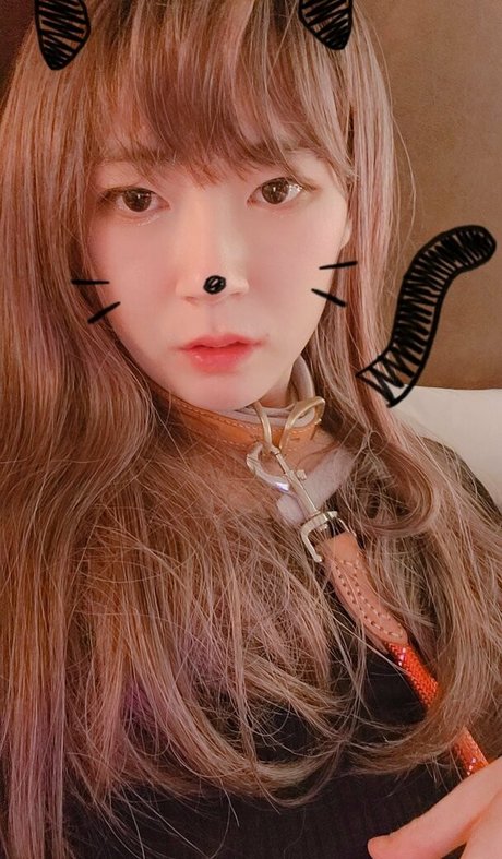 flachbrüstige onlyfans schöne pornographische archiv