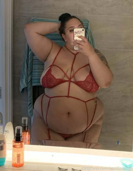 aprilfoxxfree heiße nackt bild