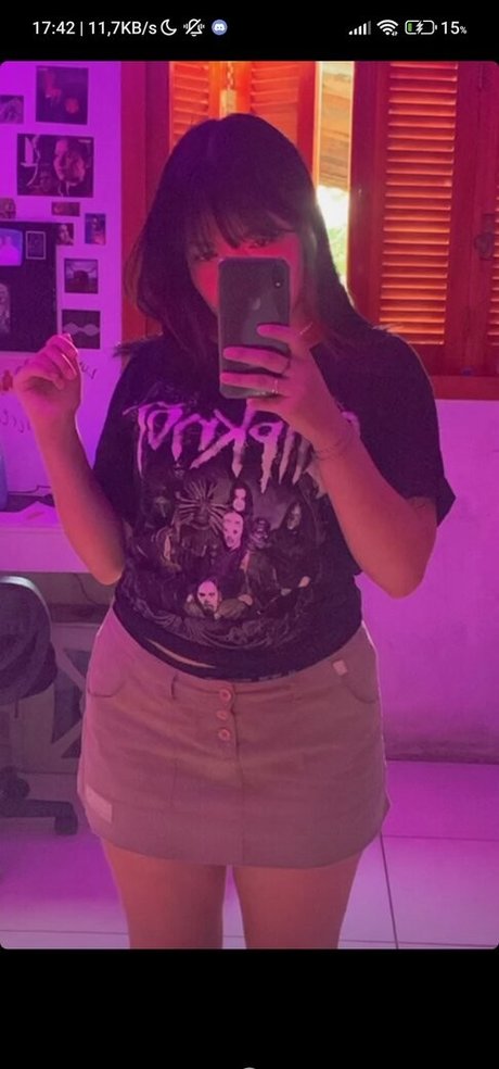 Freak emi schauspielerin kostenlose bilder