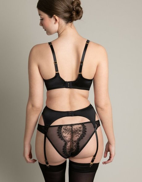 Ellie Weston top nacktheit galerien