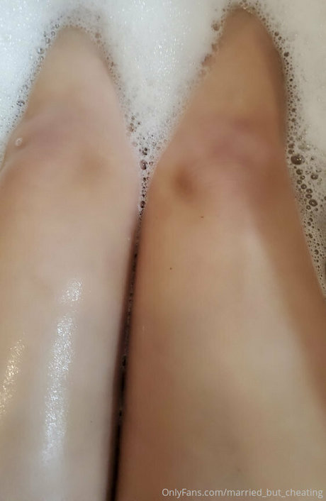 kurvige milf-onlyfans nackt hübsche foto