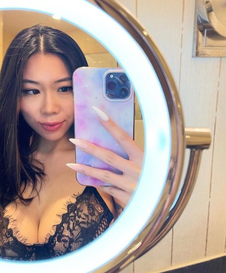 Awkie kunst pornostar bild