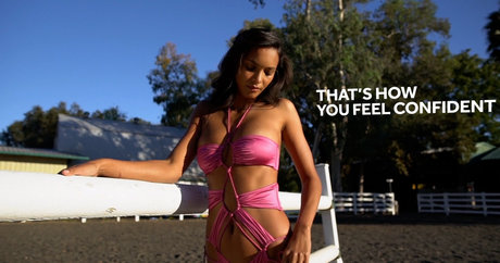 sportliche blonde onlyfans erotische xxx foto