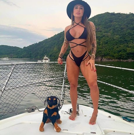 Jaque Khury erotische akt galerien